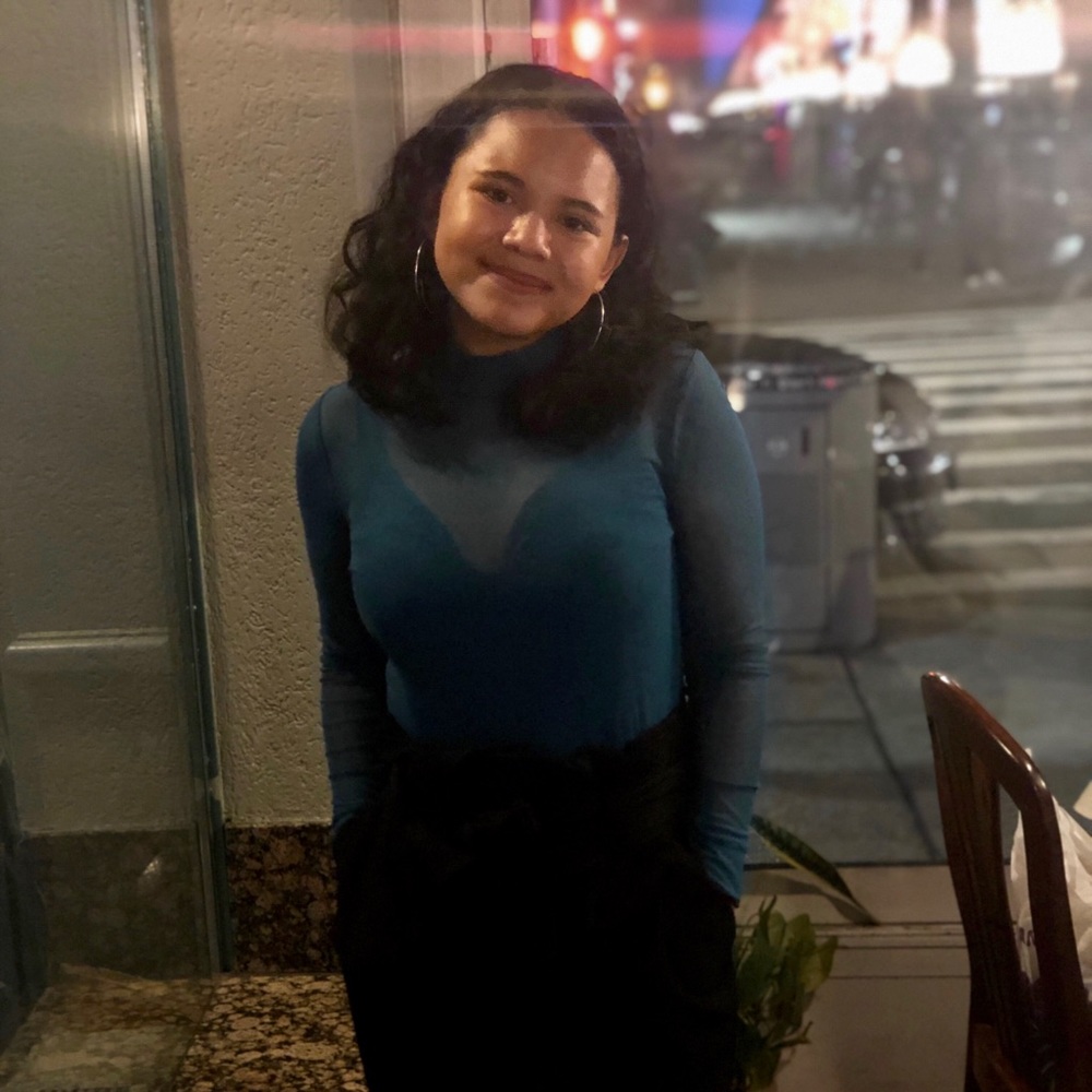 Meet your Posher, Mia